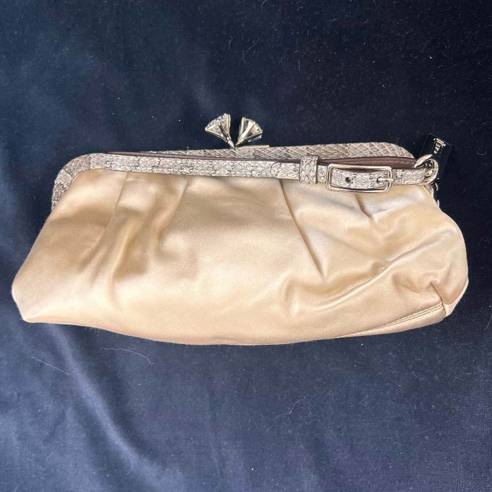 🐍 Vintage Coach Satin Kisslock Wristlet with Snakeskin Trim 🐍